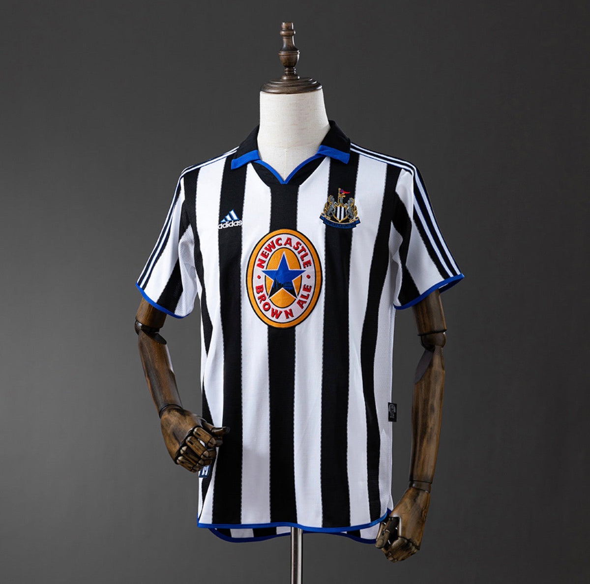 NEWCASTLE HOME 99/00 MAN (RETRO)