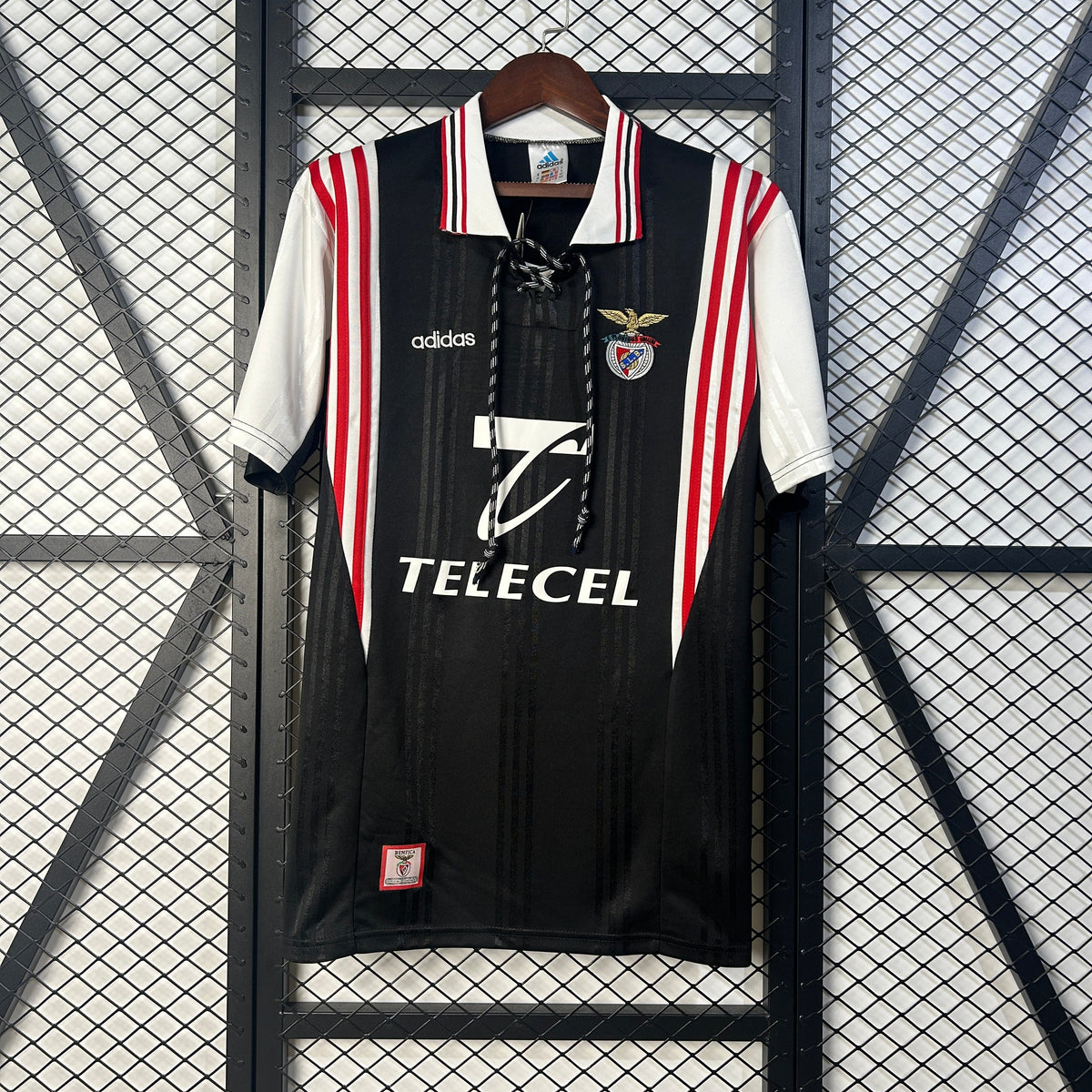 BENFICA II 97/98 MAN (RETRO)