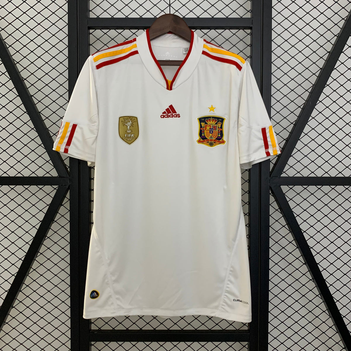 SPAIN II 2011 MAN (RETRO)