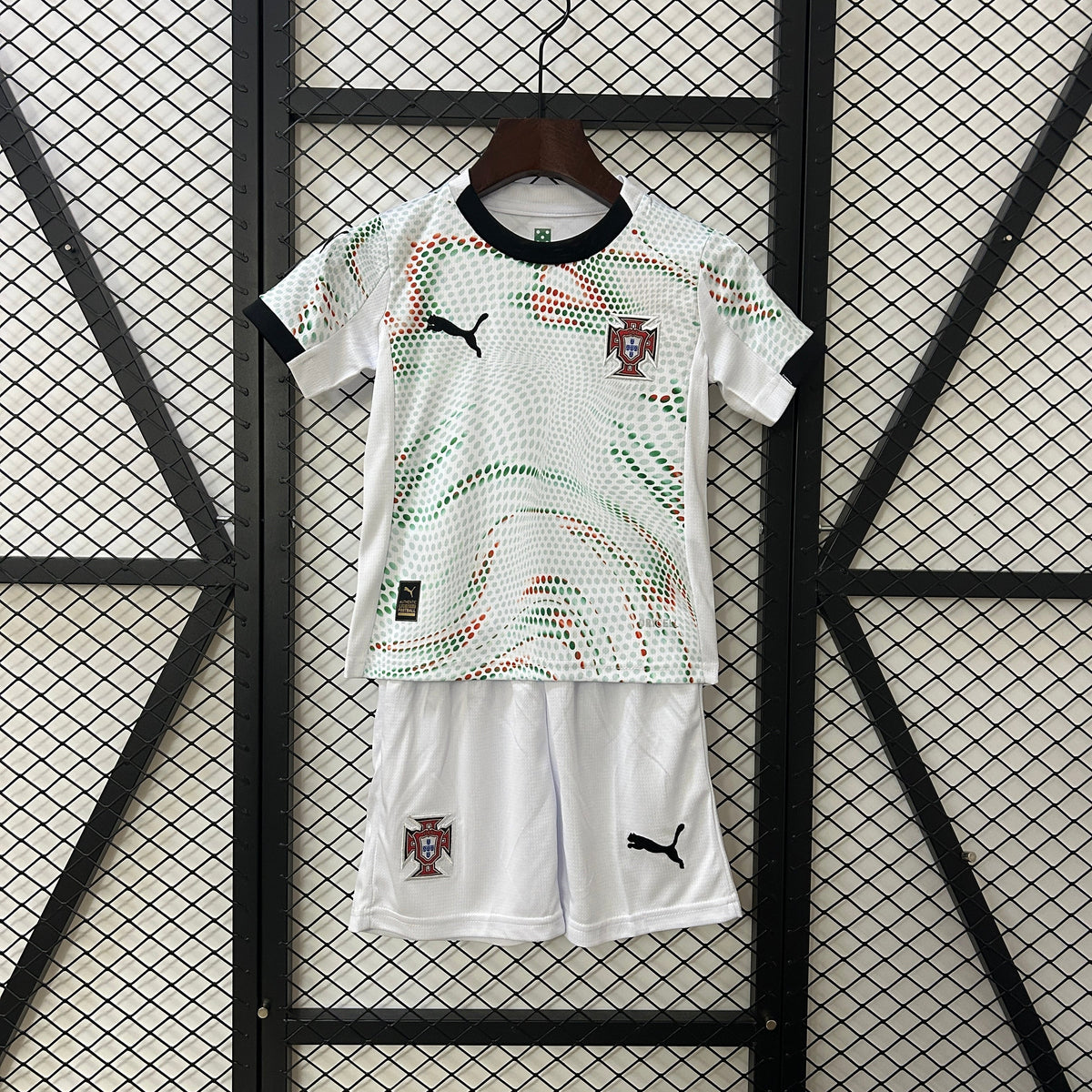 PORTUGAL II 2025 KID SET