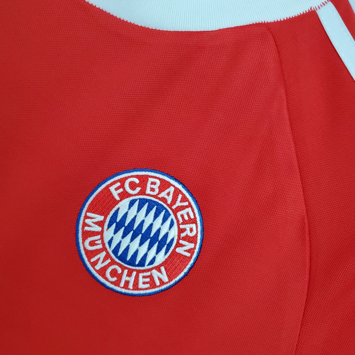 BAYERN MUNICH I 00/02 MAN (RETRO)