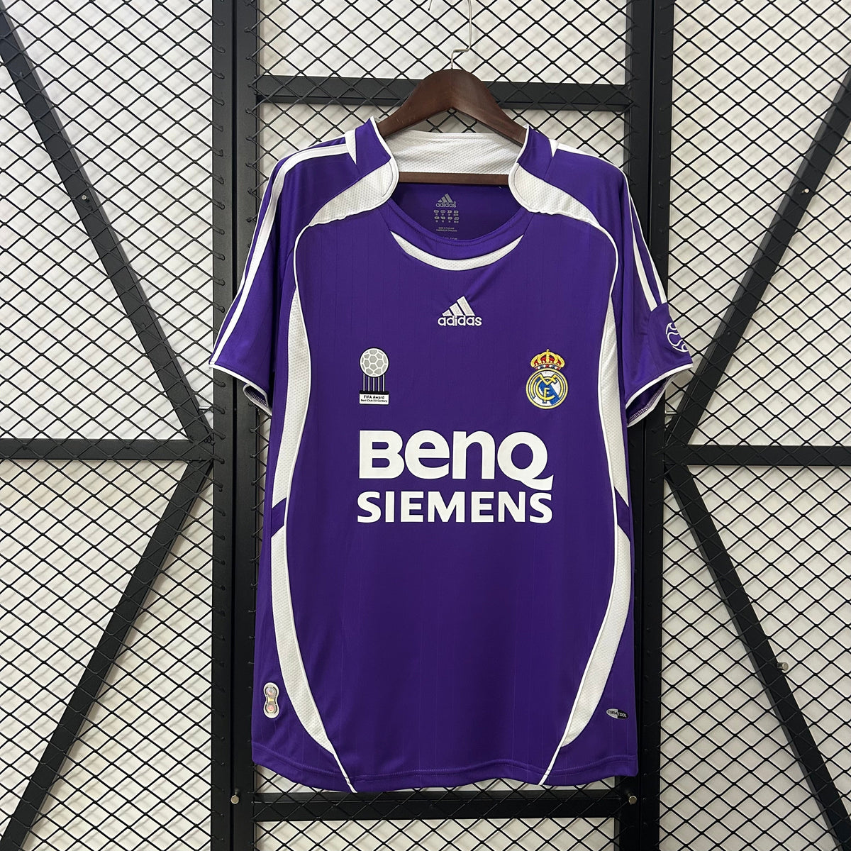 REAL MADRID III 06/07 MAN (RETRO)
