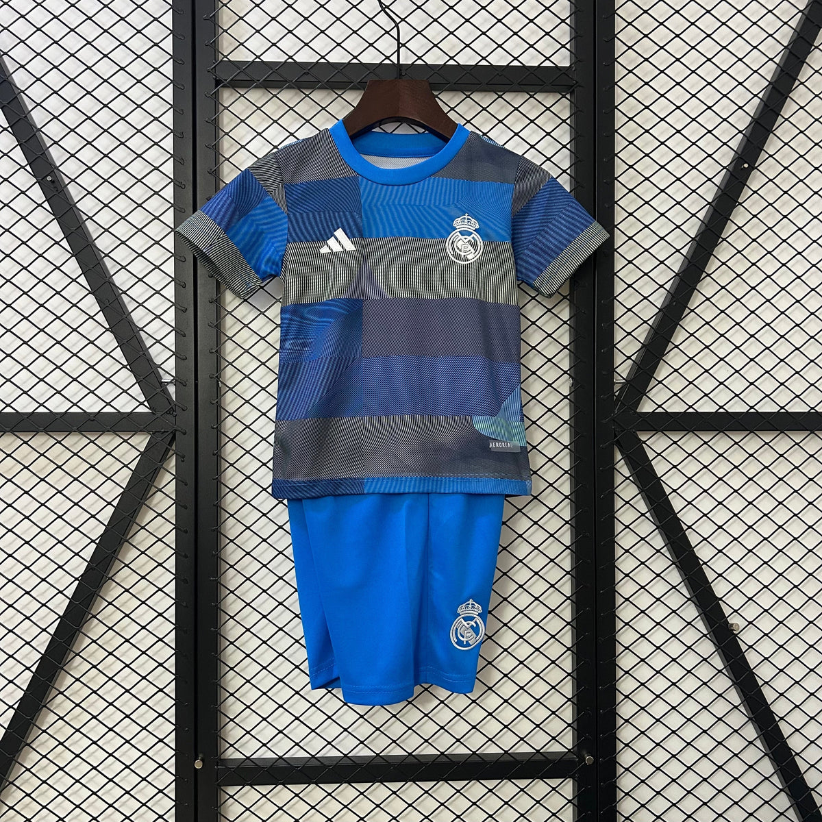 REAL MADRID TRAINING I 25/26 KID SET
