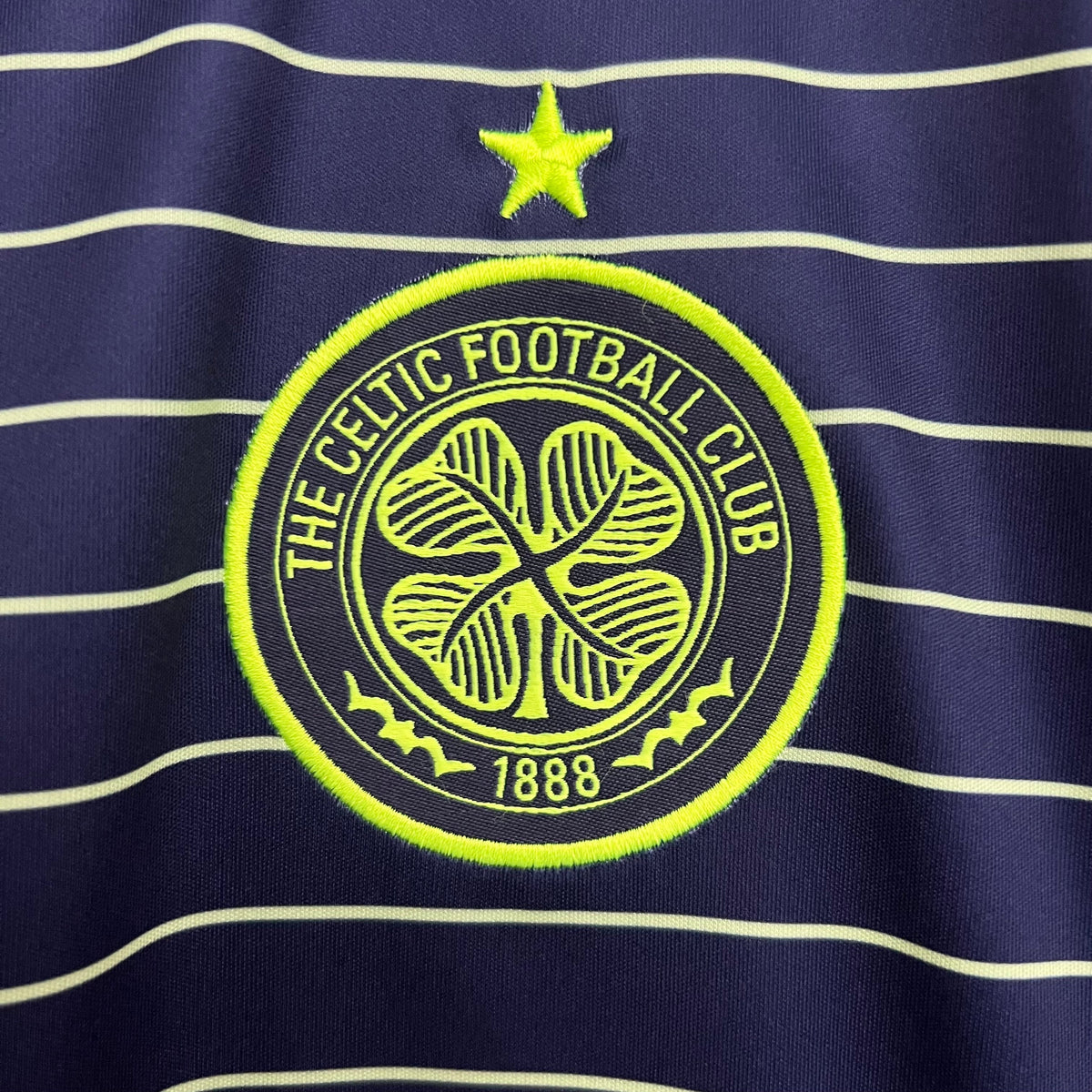 CELTIC AWAY 25/26 MAN