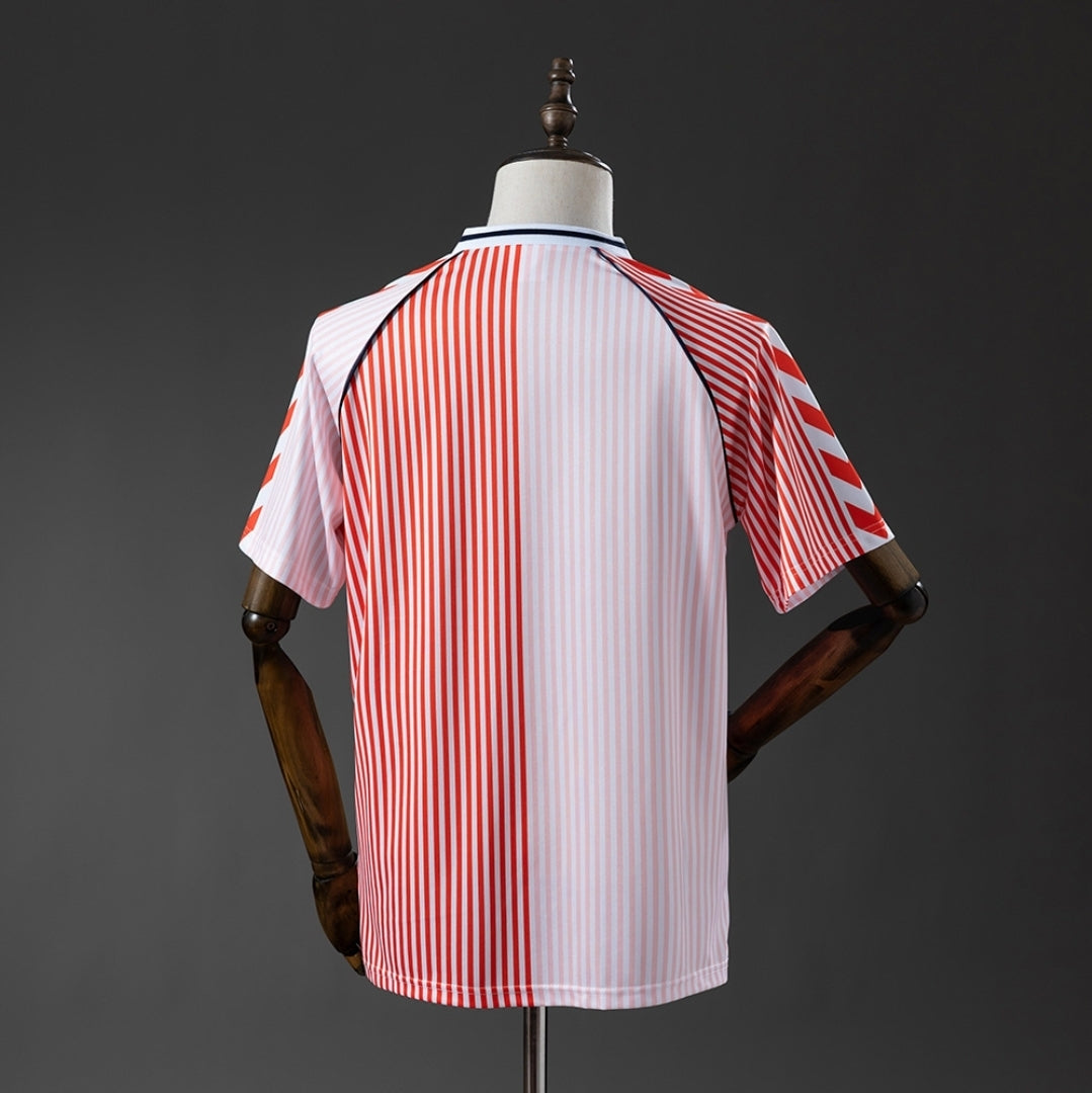 DENMARK AWAY 86/87 MAN (RETRO)